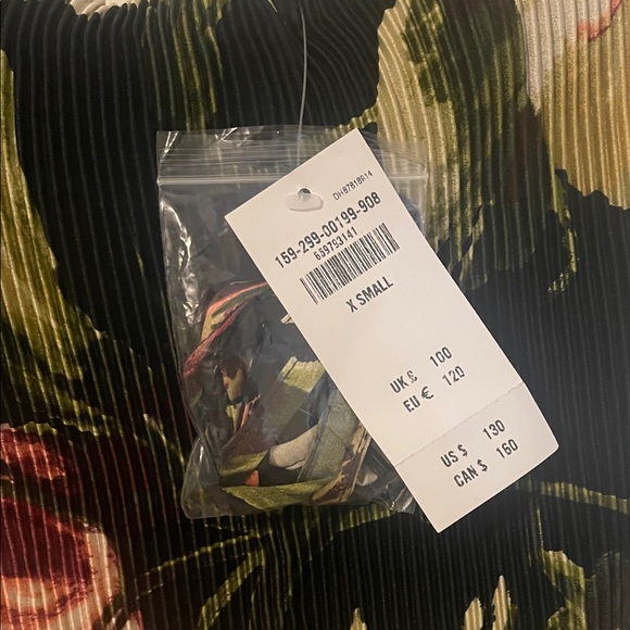 Abercrombie & Fitch The A&F Giselle Pleat Release Midi Dress - Picture 3 of 6